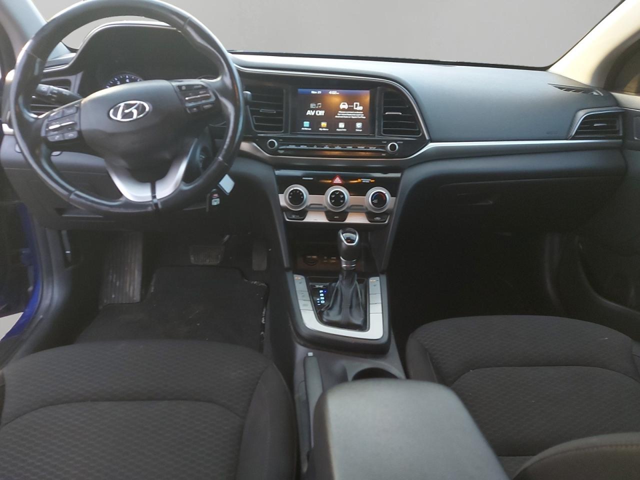 2020 Hyundai Elantra Preferred Photo