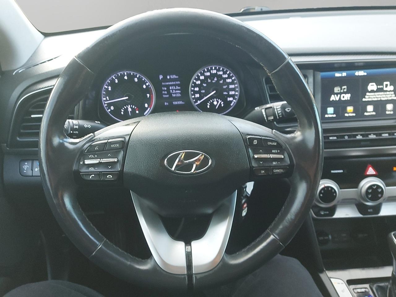 2020 Hyundai Elantra Preferred Photo