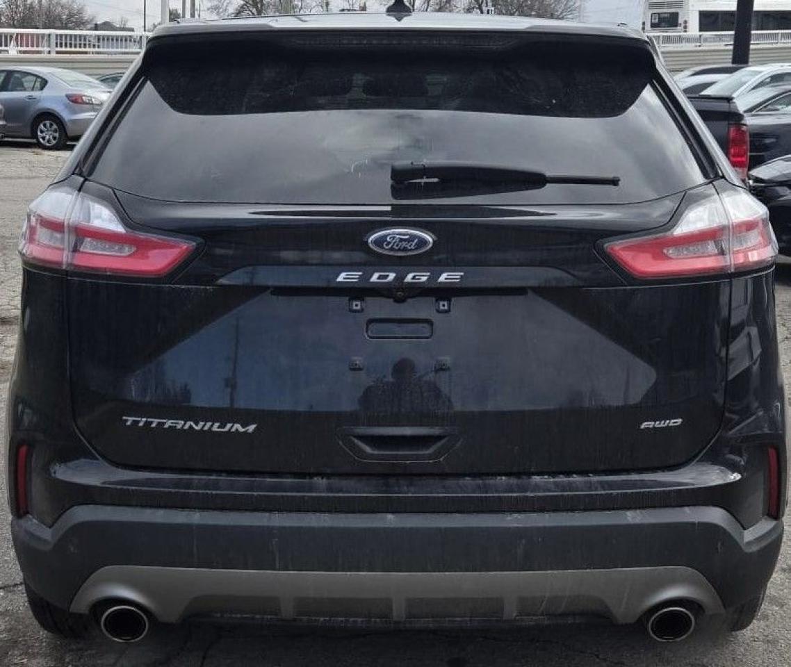 2021 Ford Edge TITANIUM / PANO ROOF / LEATHER / NAV / B&O SOUND - Photo #3