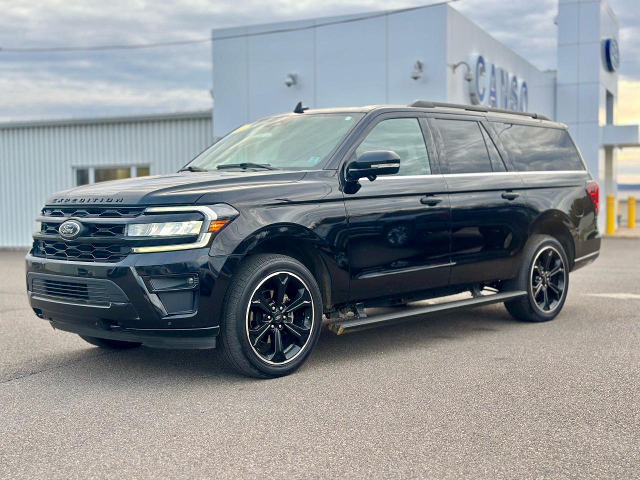 2023 Ford Expedition LIMITED MAX 4X4 Photo