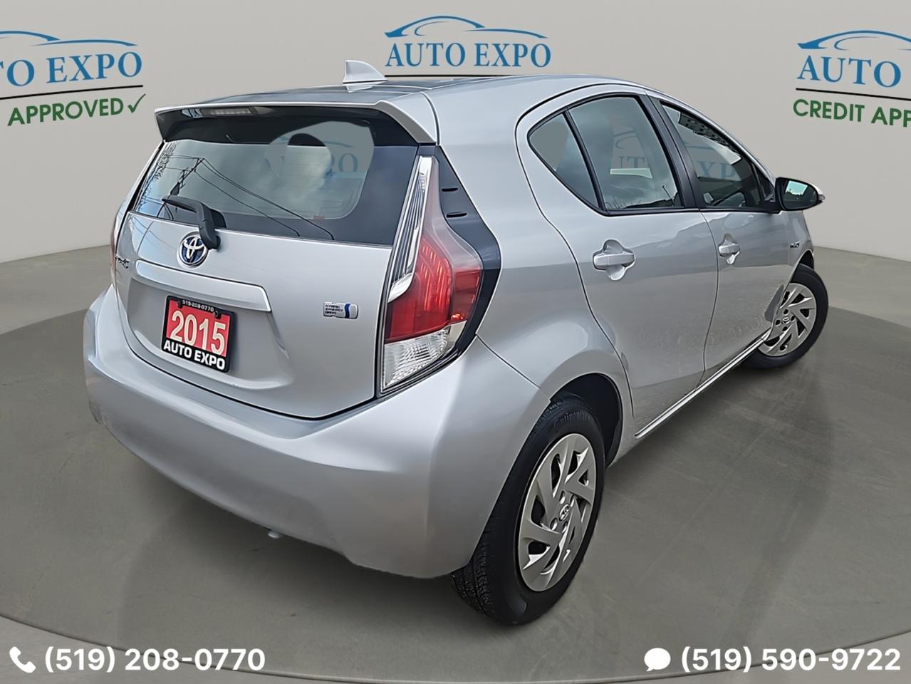 2015 Toyota Prius c Auto,A/C,Hybrid,Certified,Bluetooth,Gas Saver Photo4