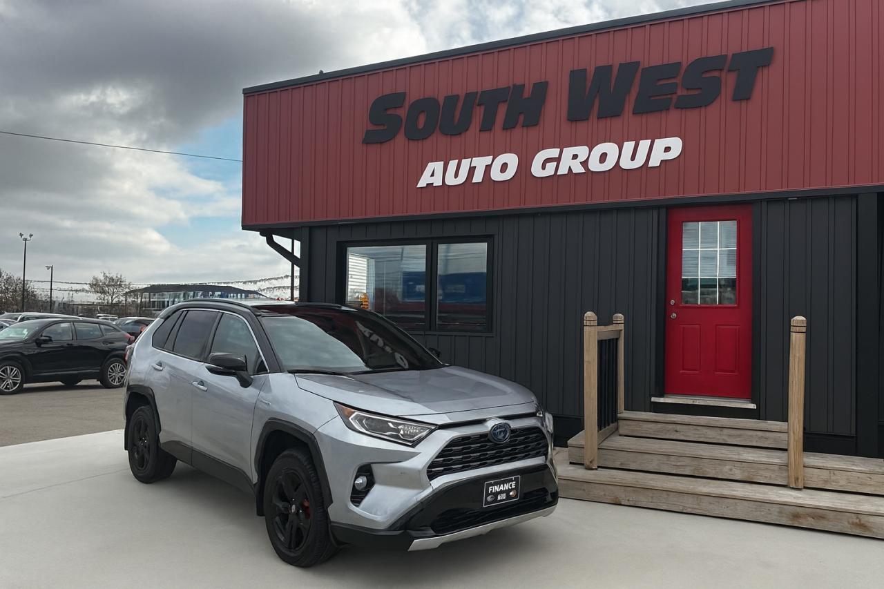 Used 2020 Toyota RAV4 HYBRID XSE AWD for sale in London, ON