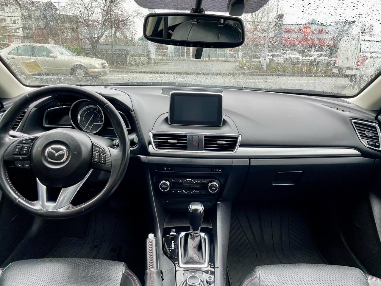 2015 Mazda MAZDA3 GT FINANCING AVAILABLE Photo10
