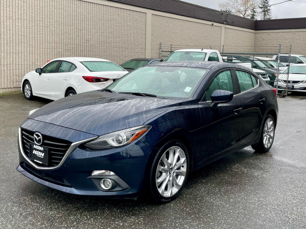 2015 Mazda MAZDA3 GT FINANCING AVAILABLE Photo1