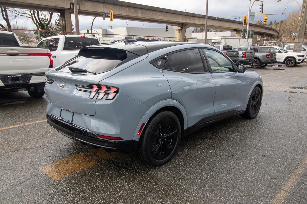 2025 Ford Mustang Mach-E GT AWD Extended Range Battery Photo4