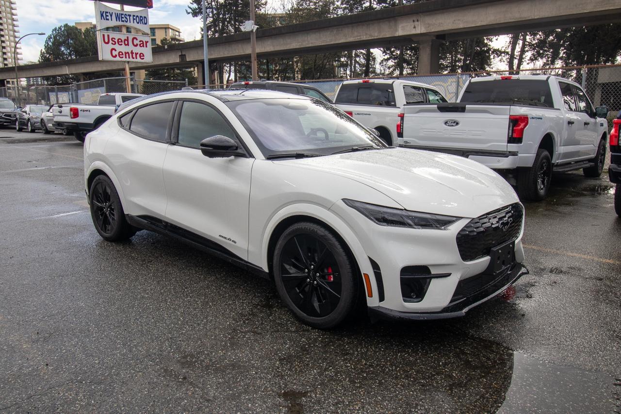 2025 Ford Mustang Mach-E GT AWD Extended Range Battery Photo3