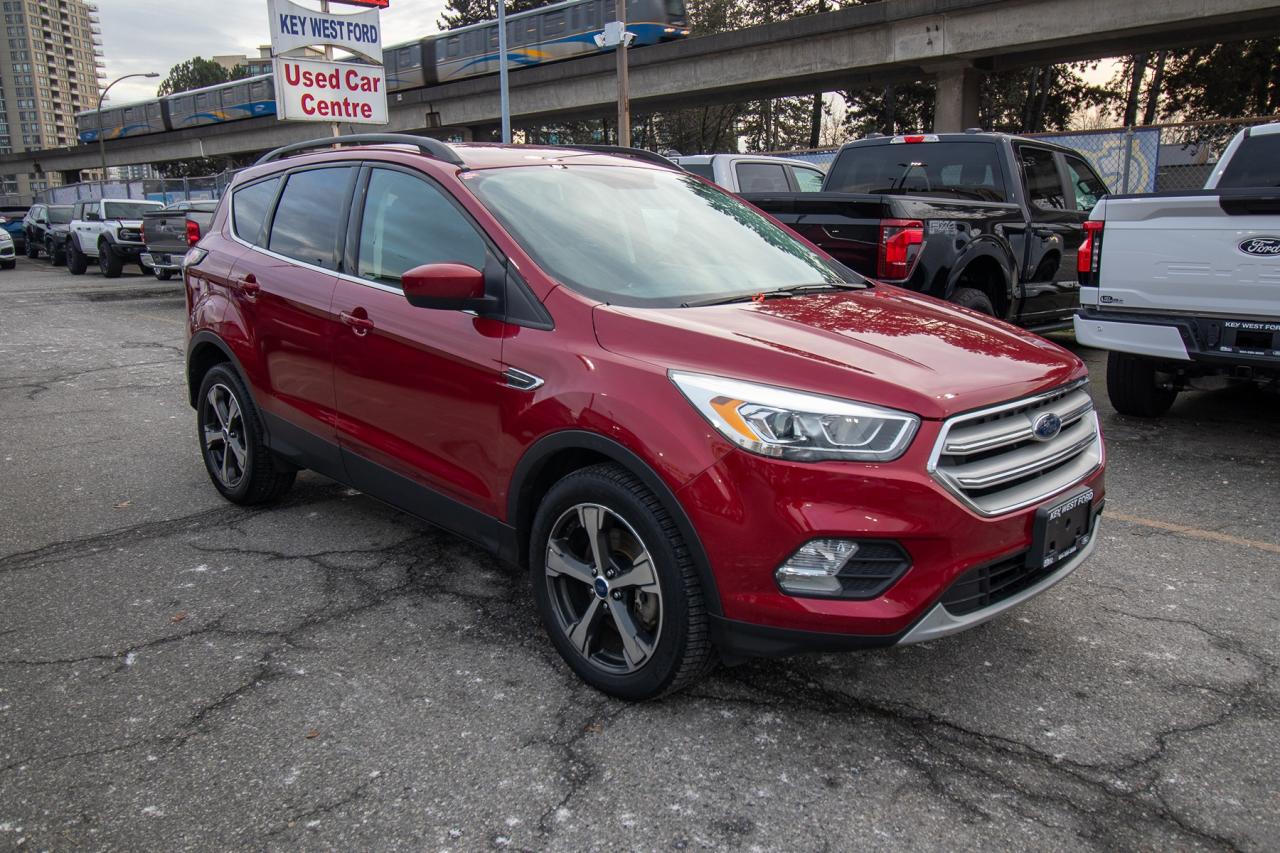 2018 Ford Escape SEL 4WD Photo4