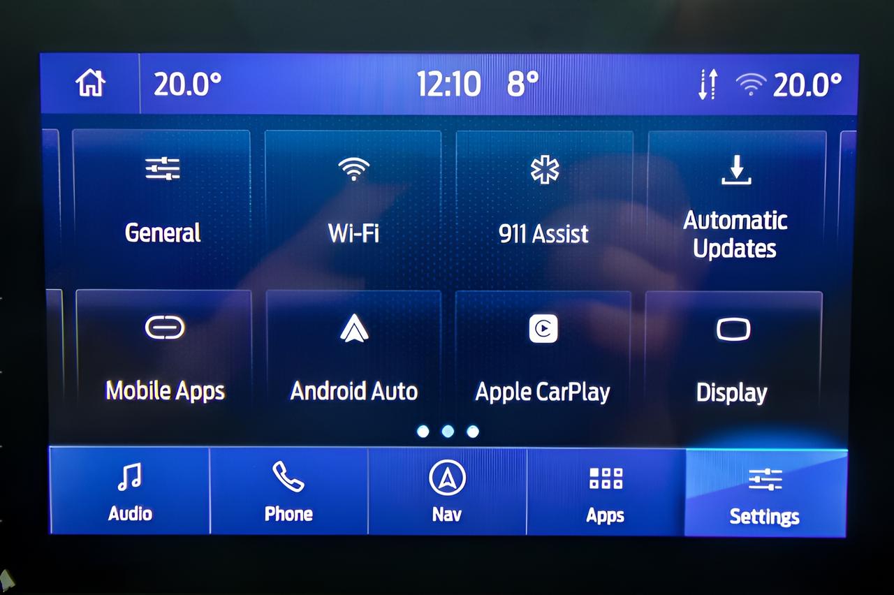 2023 Ford Explorer Limited 4WD Photo1