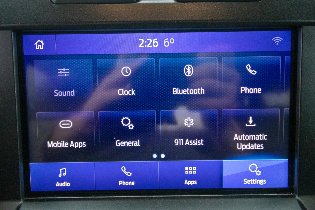 2020 Ford F-150 XLT 4WD SuperCrew 5.5' Box Photo5