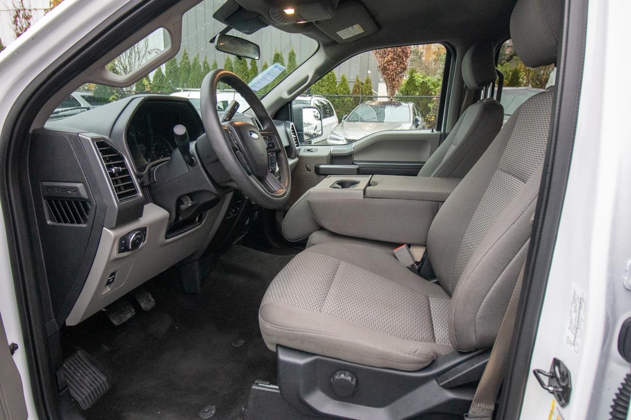 2020 Ford F-150 XLT 4WD SuperCrew 5.5' Box Photo5