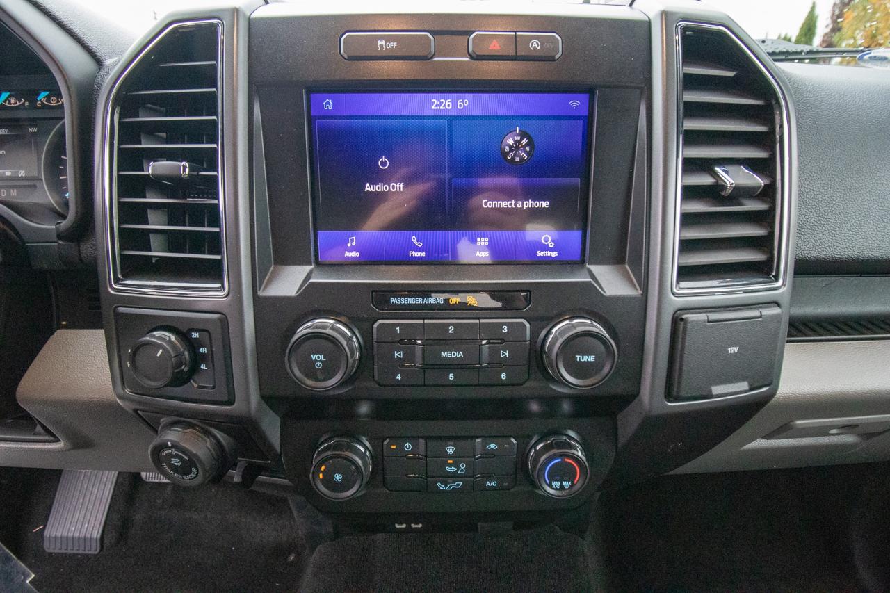 2020 Ford F-150 XLT 4WD SuperCrew 5.5' Box Photo5