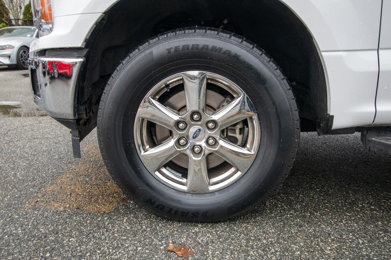 2020 Ford F-150 XLT 4WD SuperCrew 5.5' Box Photo5