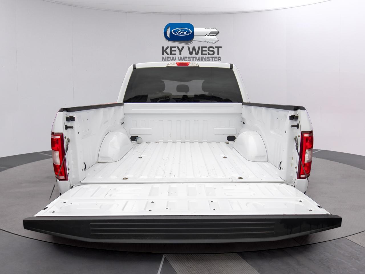 2020 Ford F-150 XLT 4WD SuperCrew 5.5' Box Photo4