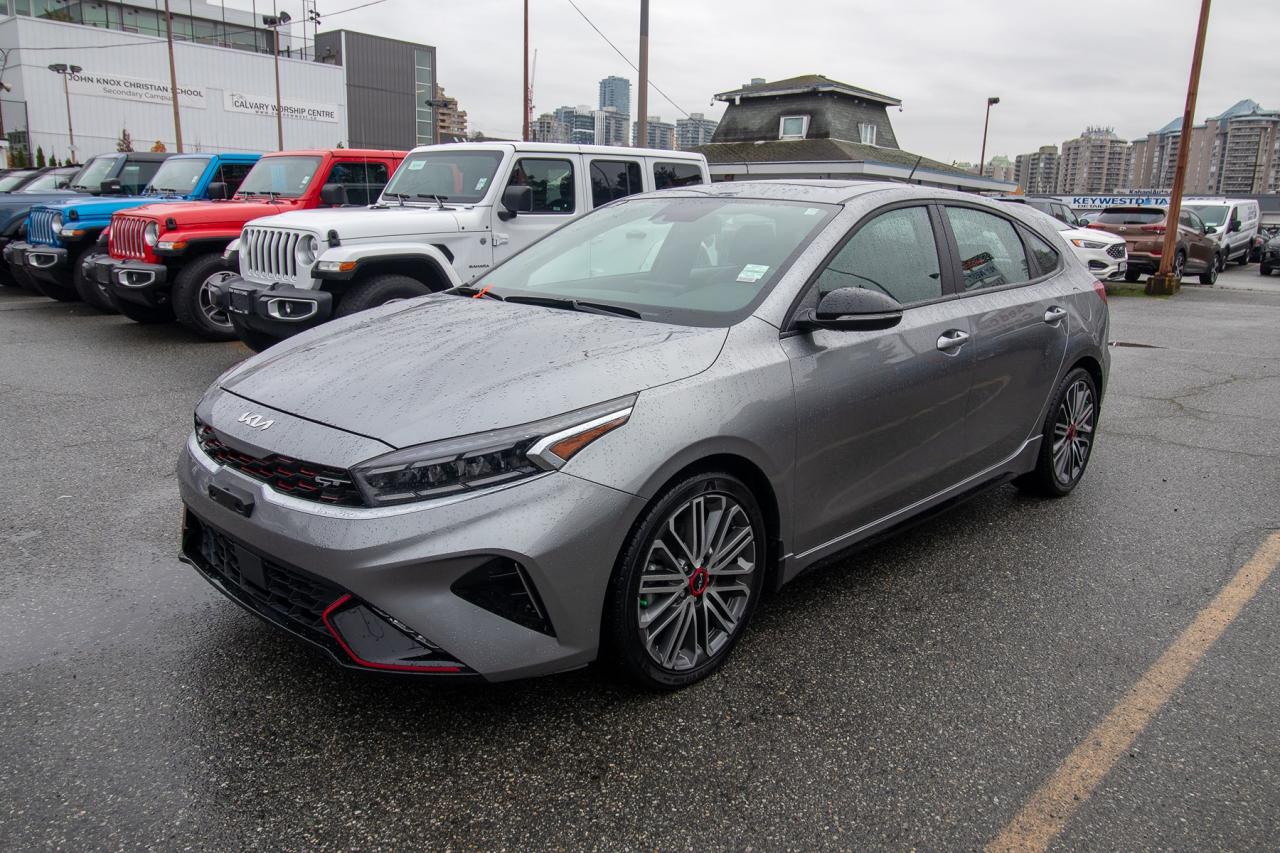 2024 Kia Forte GT Limited Photo2