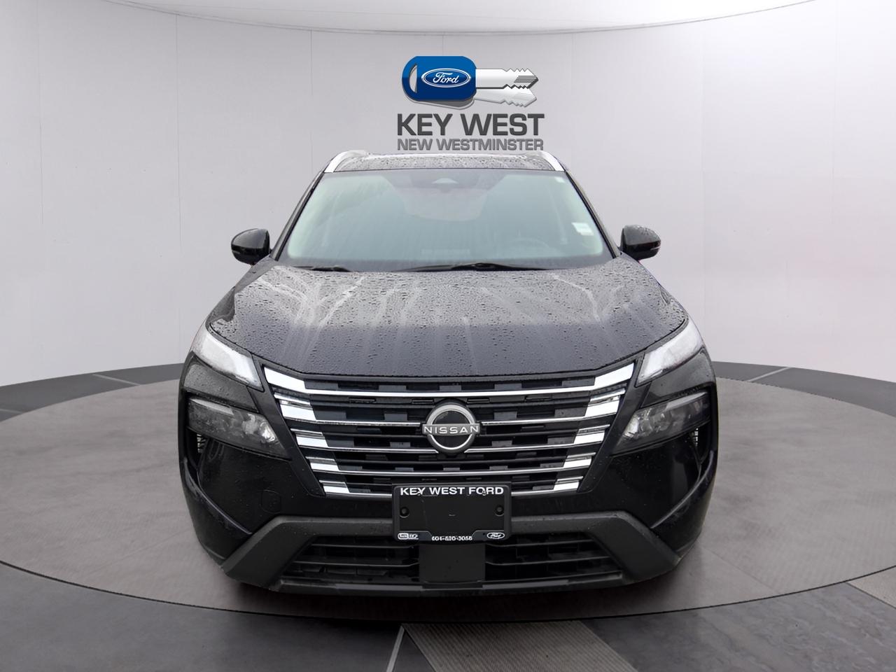 2024 Nissan Rogue AWD SV Moonroof Photo3