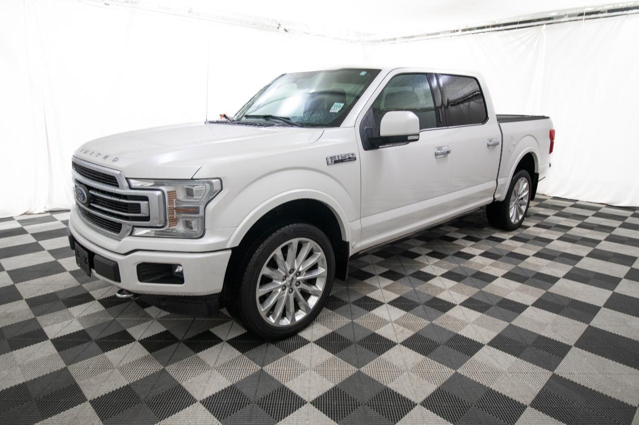 2018 Ford F-150 Platinum 4WD SuperCrew 5.5' Box Photo2