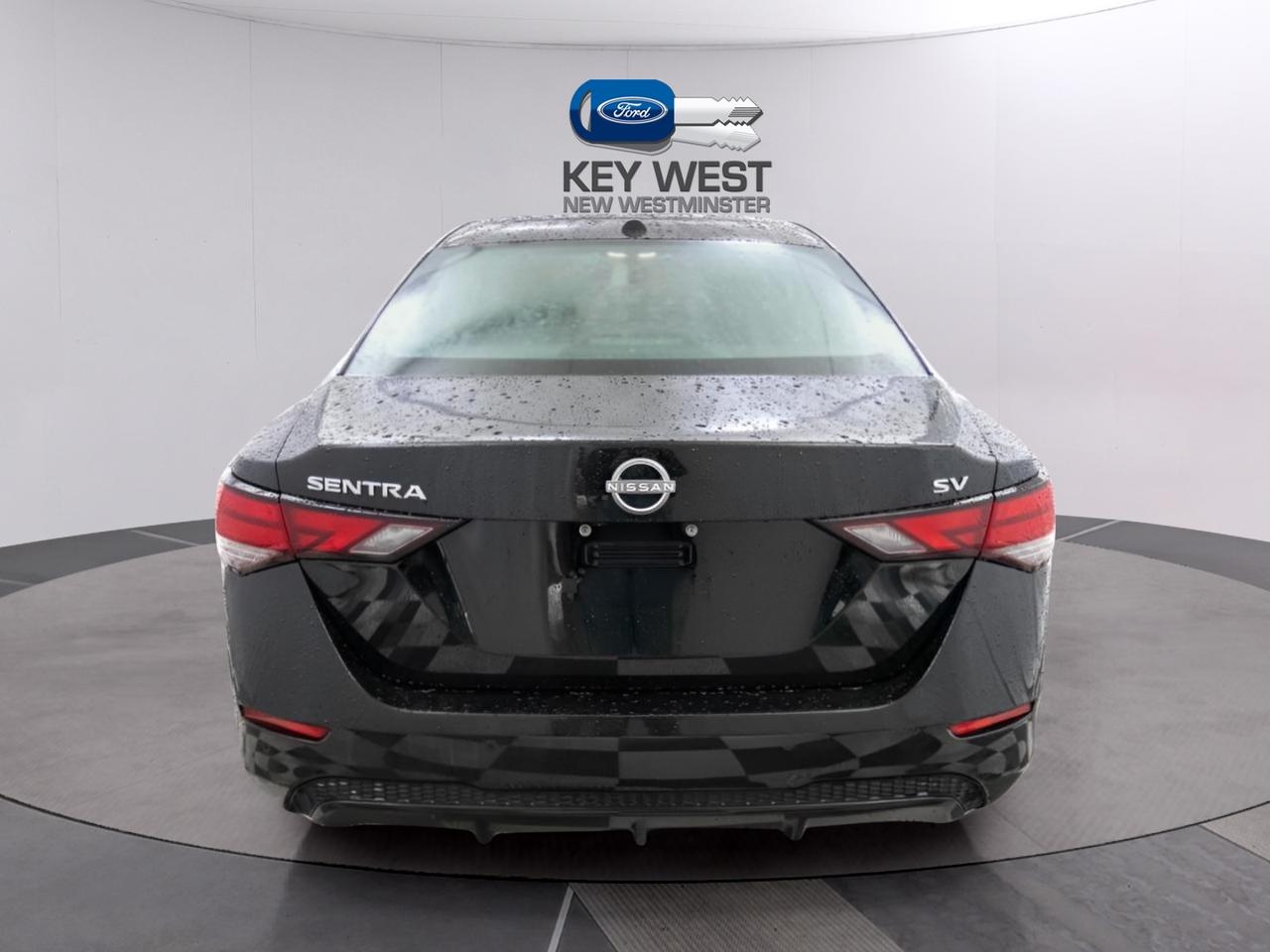 2024 Nissan Sentra SV Photo3