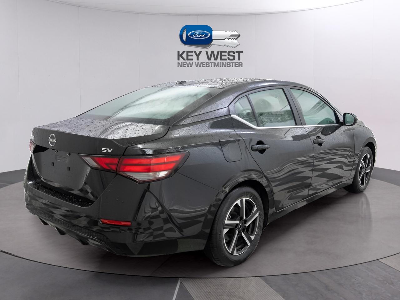 2024 Nissan Sentra SV Photo4