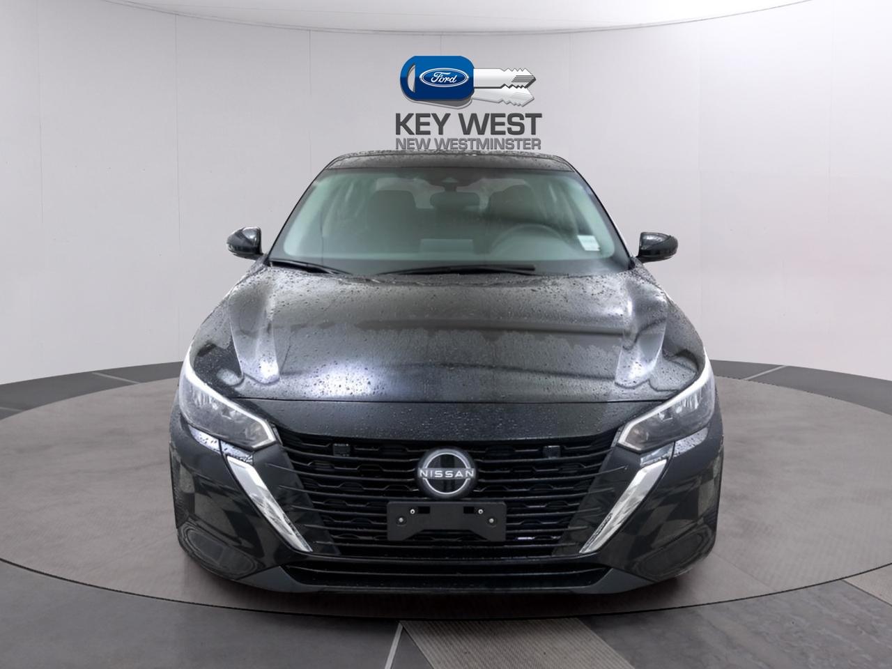 2024 Nissan Sentra SV Photo3