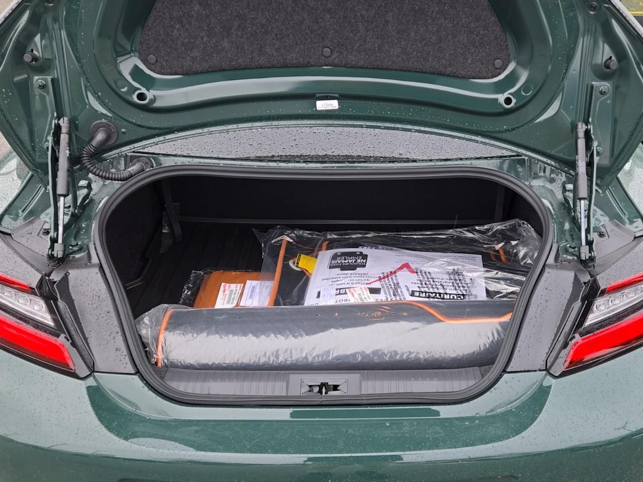 2025 Toyota GR86 Hakone Edition Photo