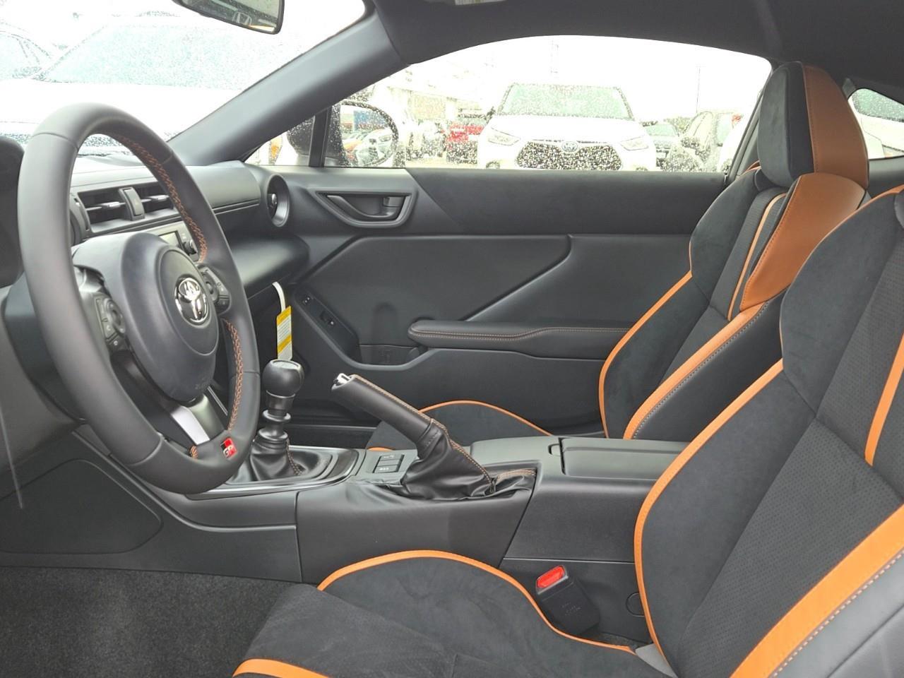 2025 Toyota GR86 Hakone Edition Photo