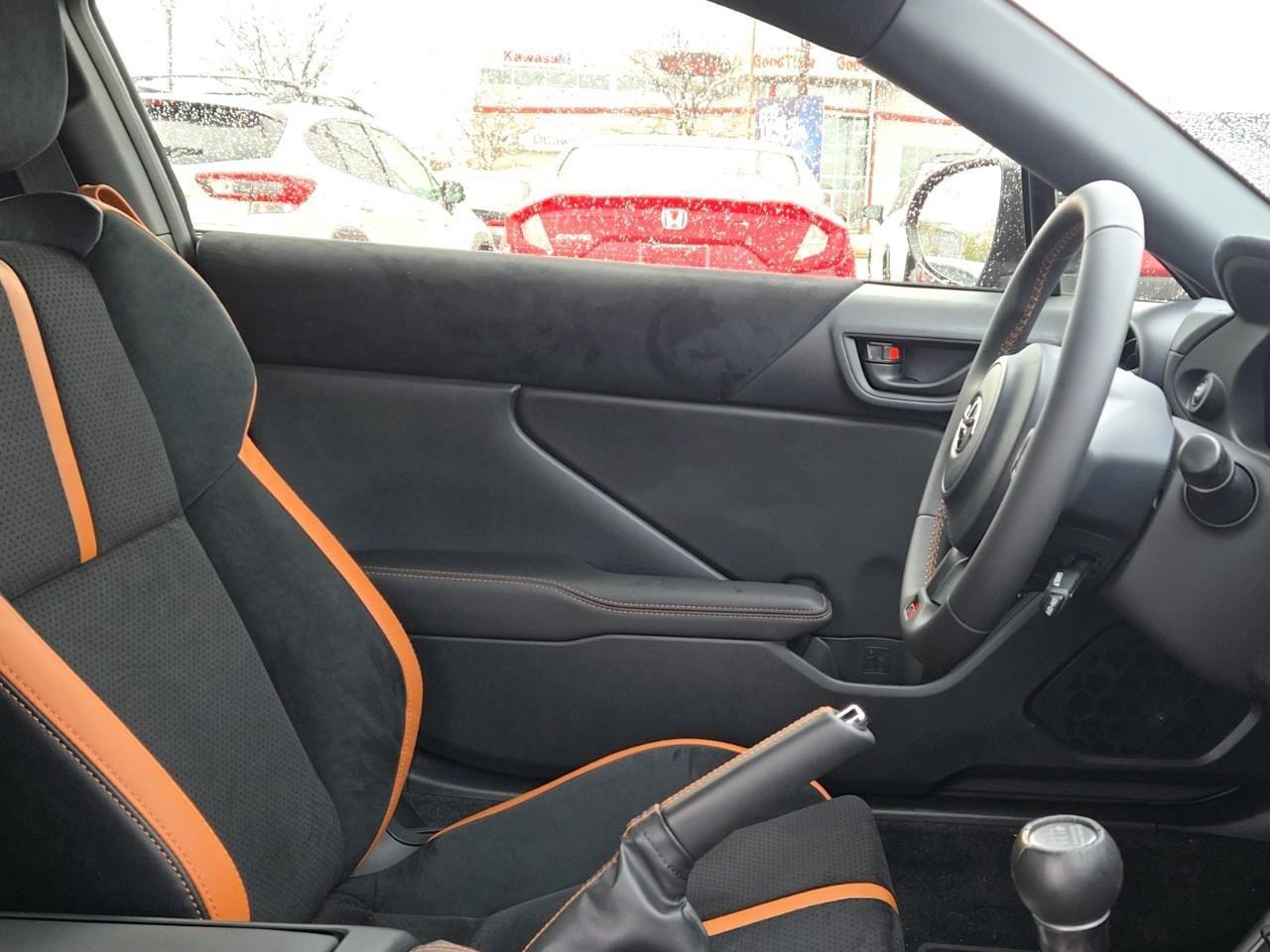 2025 Toyota GR86 Hakone Edition Photo