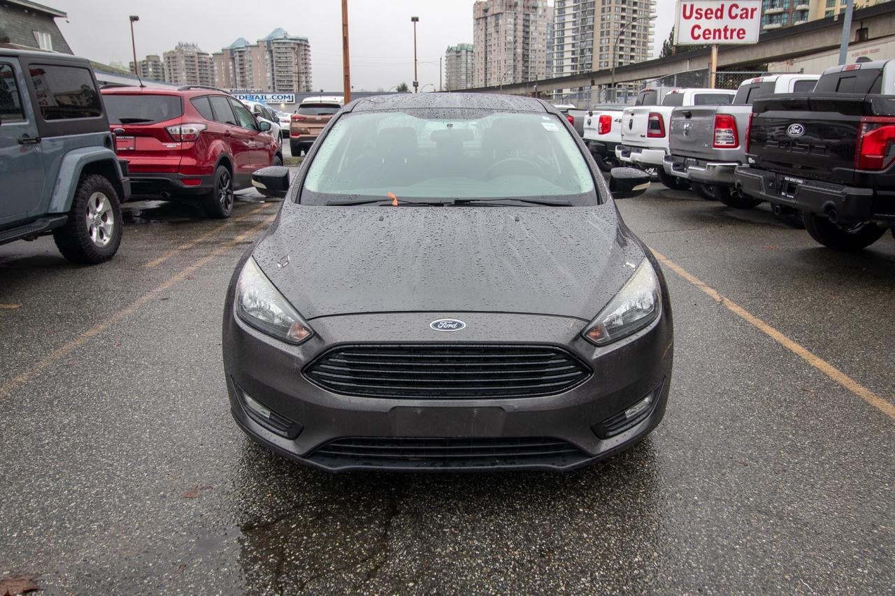 2016 Ford Focus SE *LOW KM'S!* Photo3