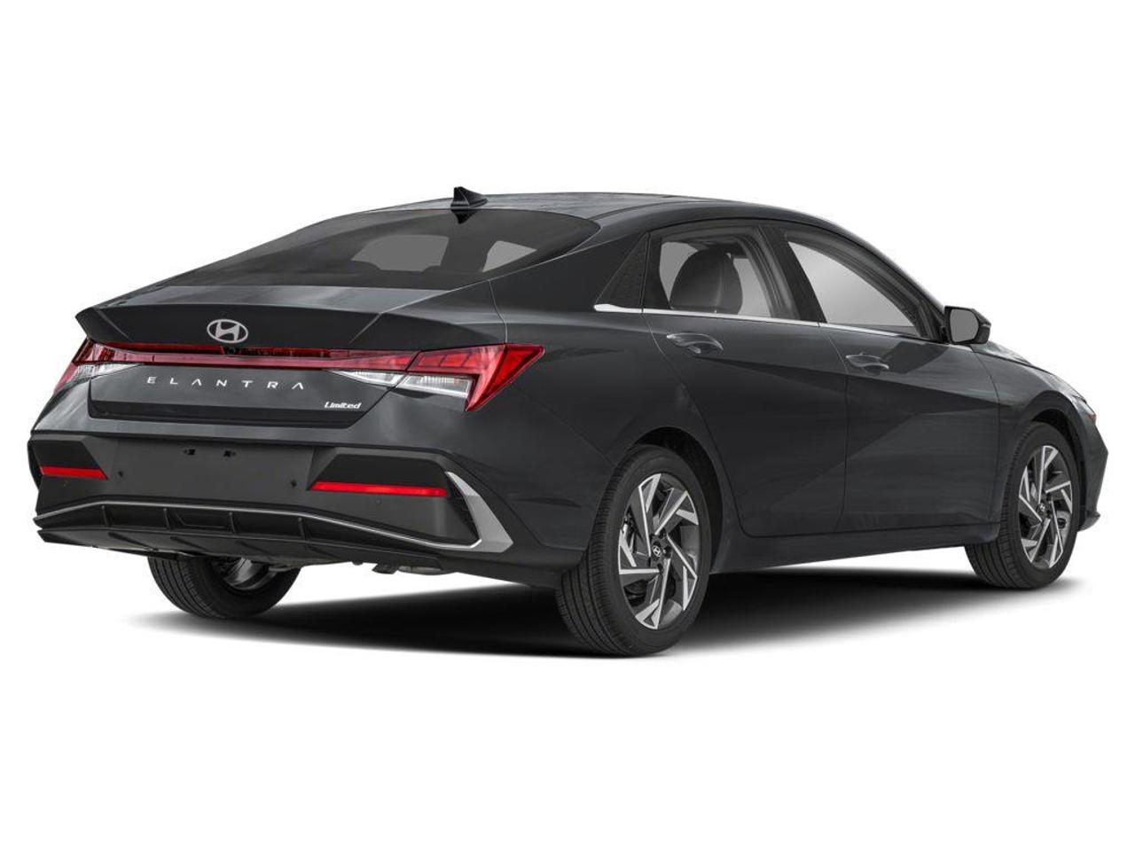 2025 Hyundai Elantra Luxury w/Two-Tone Interior Photo