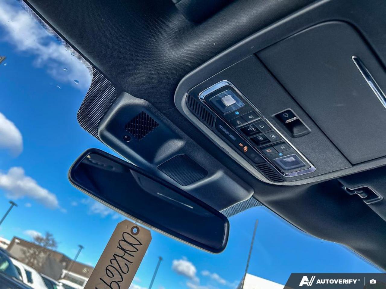 2023 Ford F-150 Lariat CREW CAB 4X4 LARIAT SUNROOF LEATHER CERTIFIED Photo