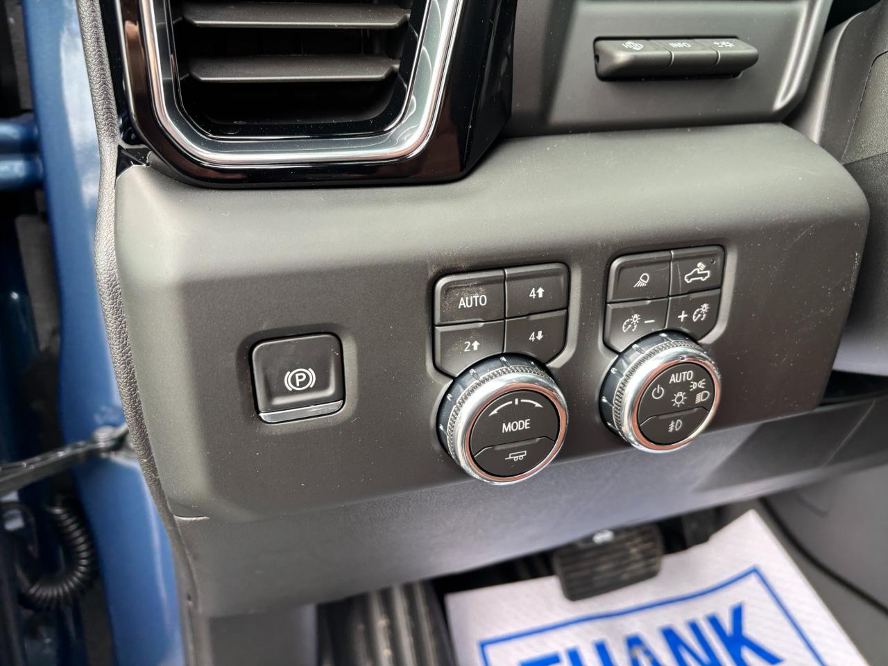 2026 GMC Sierra 1500 2026 GMC Sierra Denali Ultimate 4WD Photo