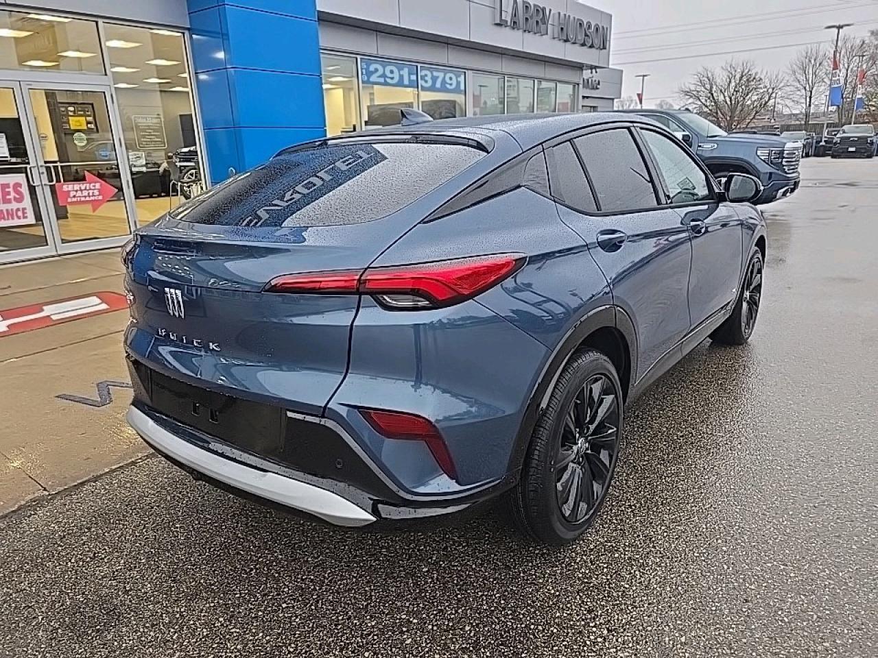 2026 Buick Envista Sport Touring Photo2