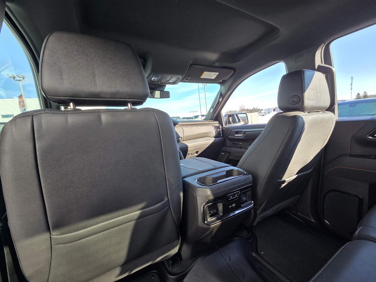 2025 GMC Sierra 1500 AT4 One Owner | Crew | 20" Wheels Photo