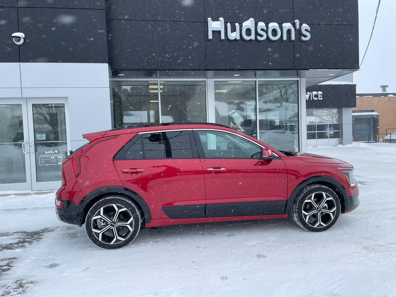 2026 Kia NIRO SX *Used Dealer Demo* Photo3