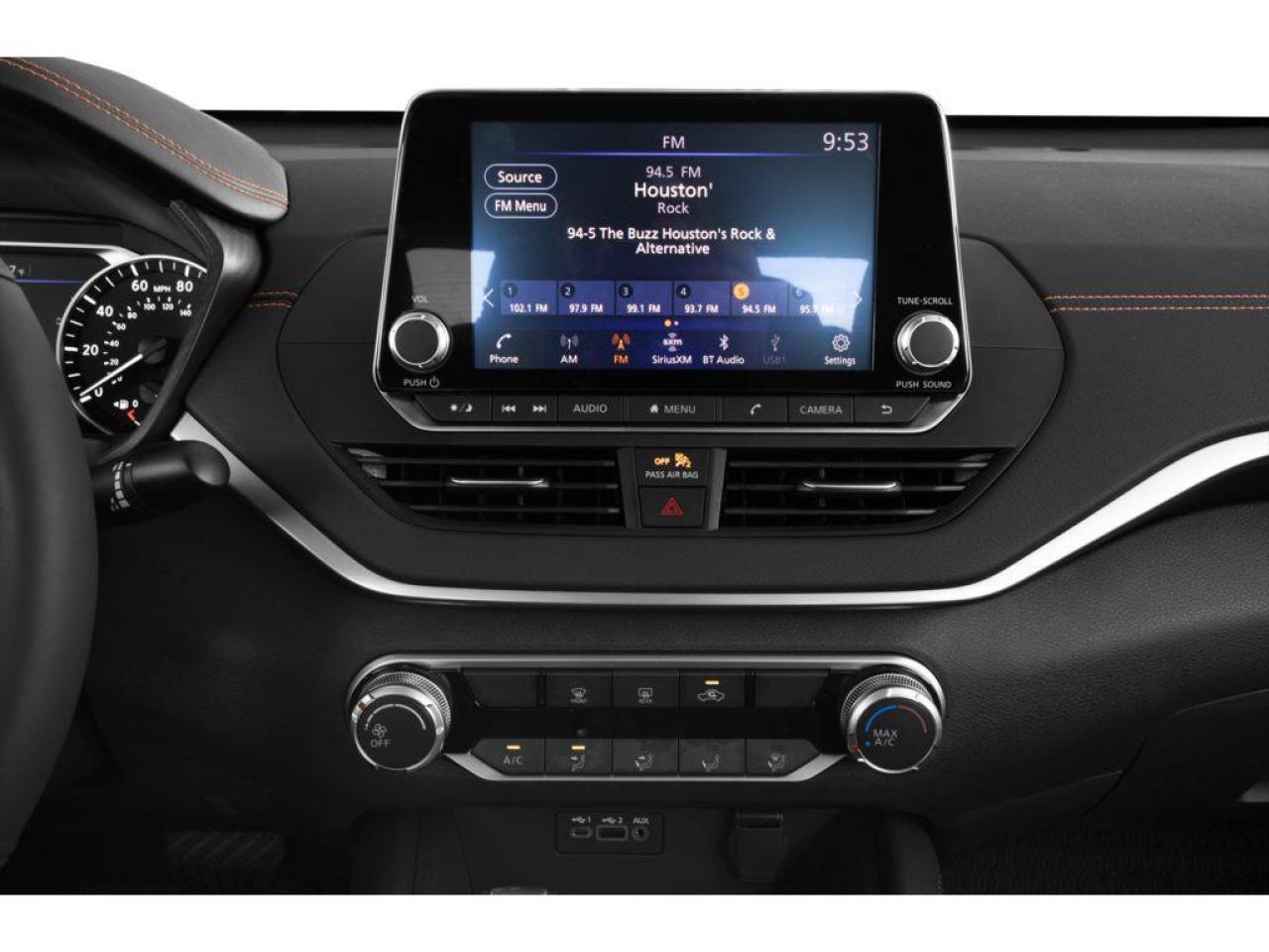 2022 Nissan Altima 2.5 SR Midnight Edition Photo4