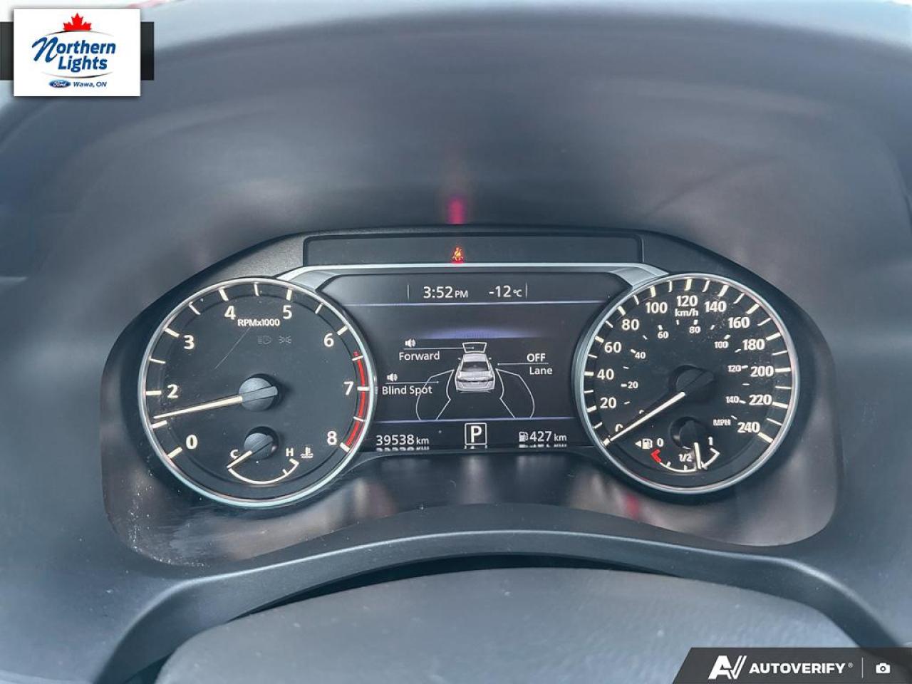 2022 Nissan Altima 2.5 SR Midnight Edition Photo