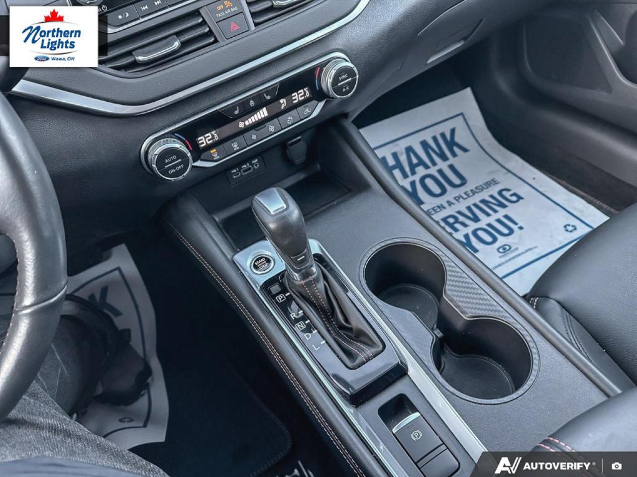 2022 Nissan Altima 2.5 SR Midnight Edition Photo