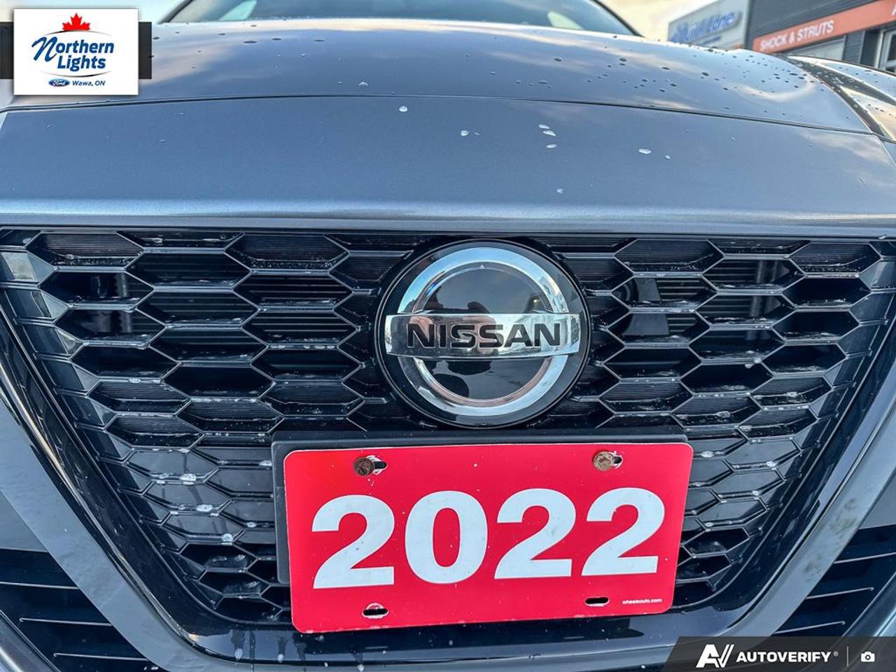 2022 Nissan Altima 2.5 SR Midnight Edition Photo