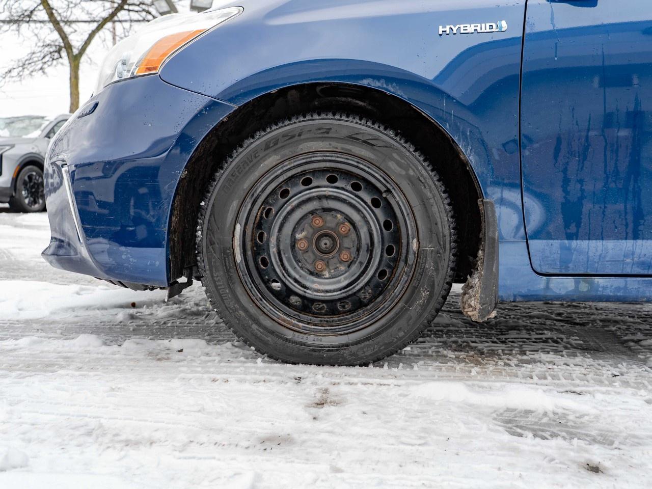 2012 Toyota Prius V 5DR HB Photo