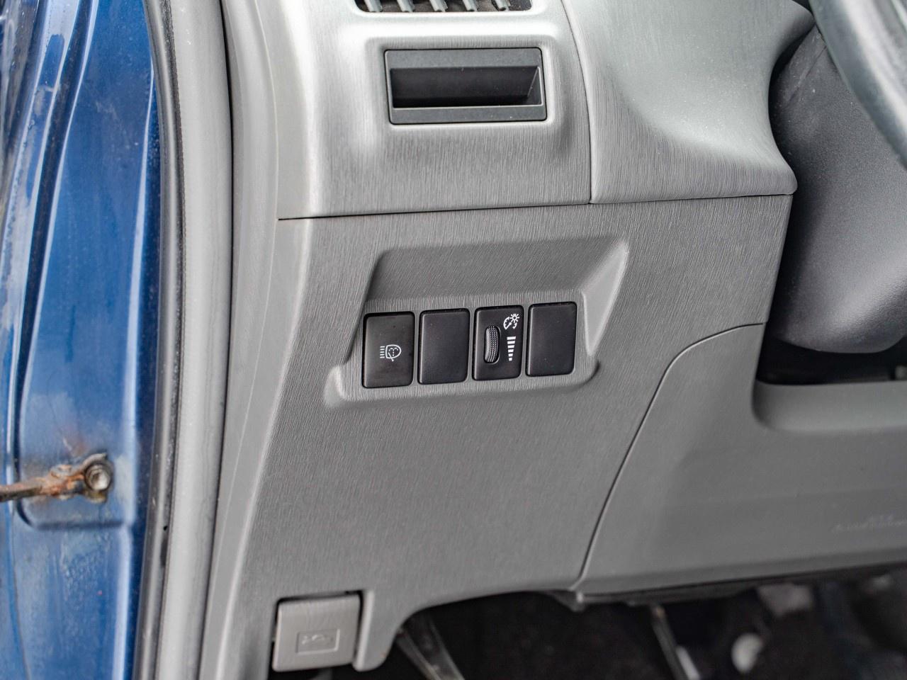 2012 Toyota Prius V 5DR HB Photo