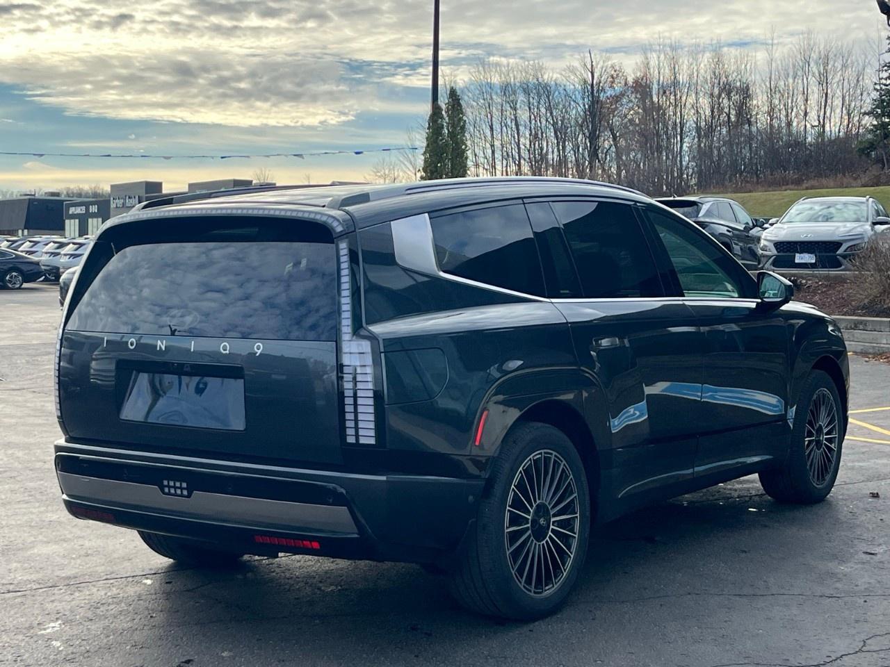 2026 Hyundai IONIQ 9 Preferred   AWD w/Ultimate Calligraphy Pkg Photo