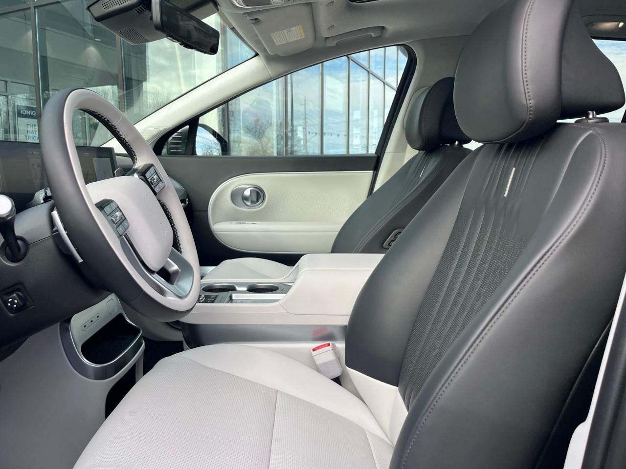 2026 Hyundai IONIQ 9 Preferred   AWD w/Ultimate Calligraphy Pkg Photo