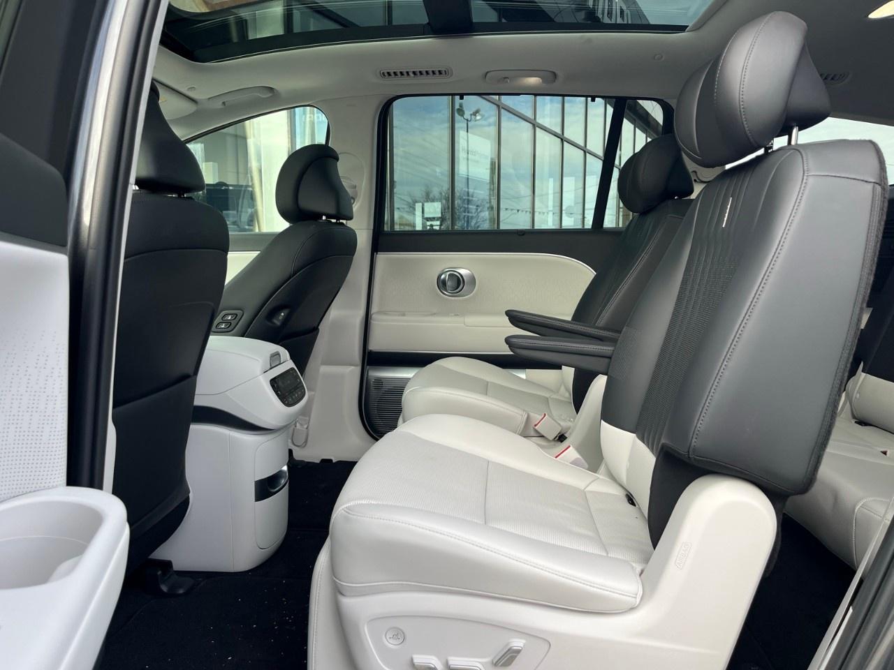 2026 Hyundai IONIQ 9 Preferred   AWD w/Ultimate Calligraphy Pkg Photo