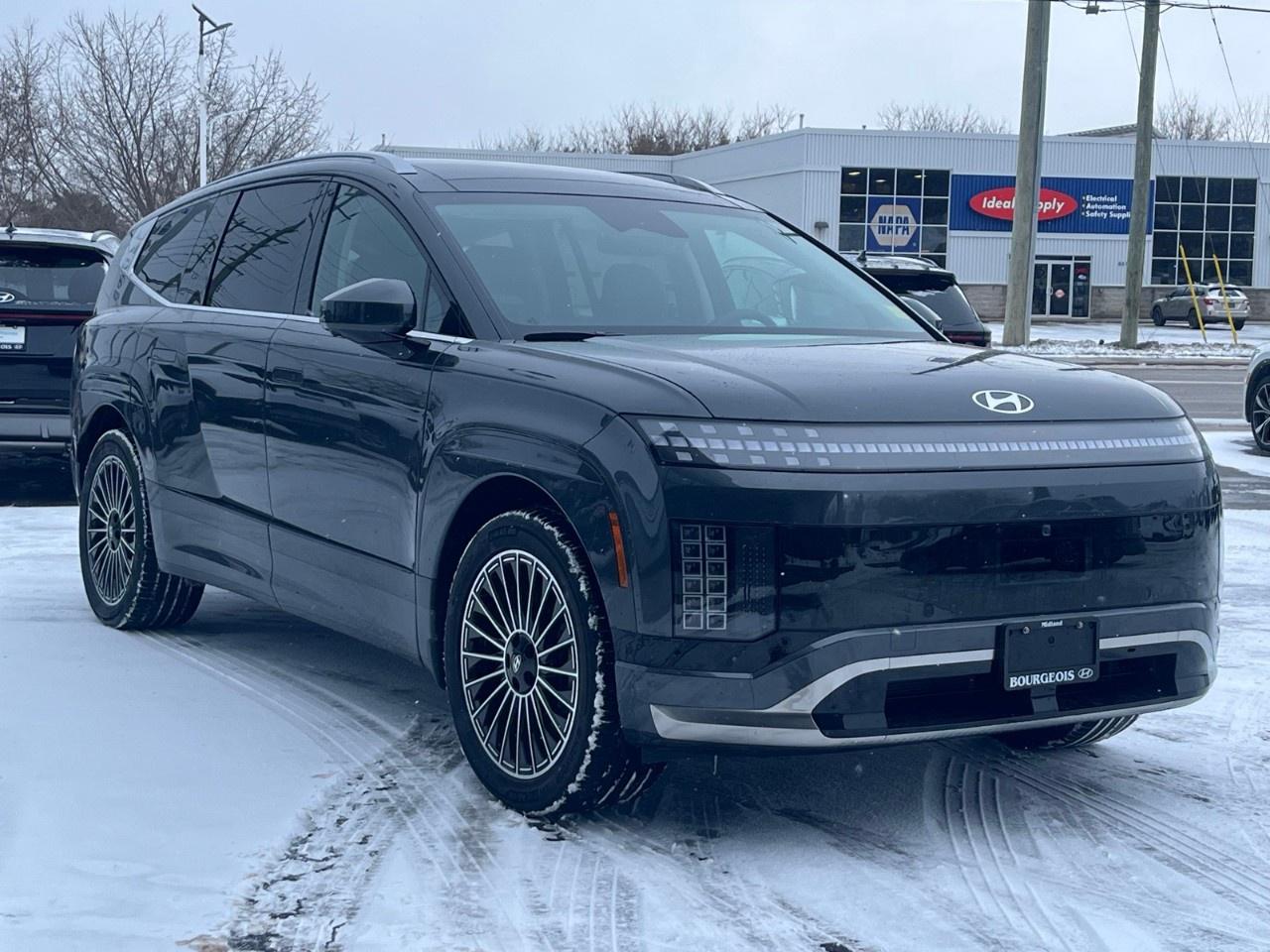 2026 Hyundai IONIQ 9 Preferred   AWD w/Ultimate Calligraphy Pkg Photo