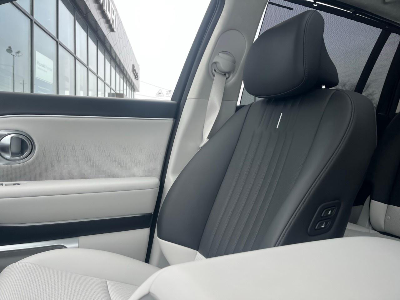 2026 Hyundai IONIQ 9 Preferred   AWD w/Ultimate Calligraphy Pkg Photo