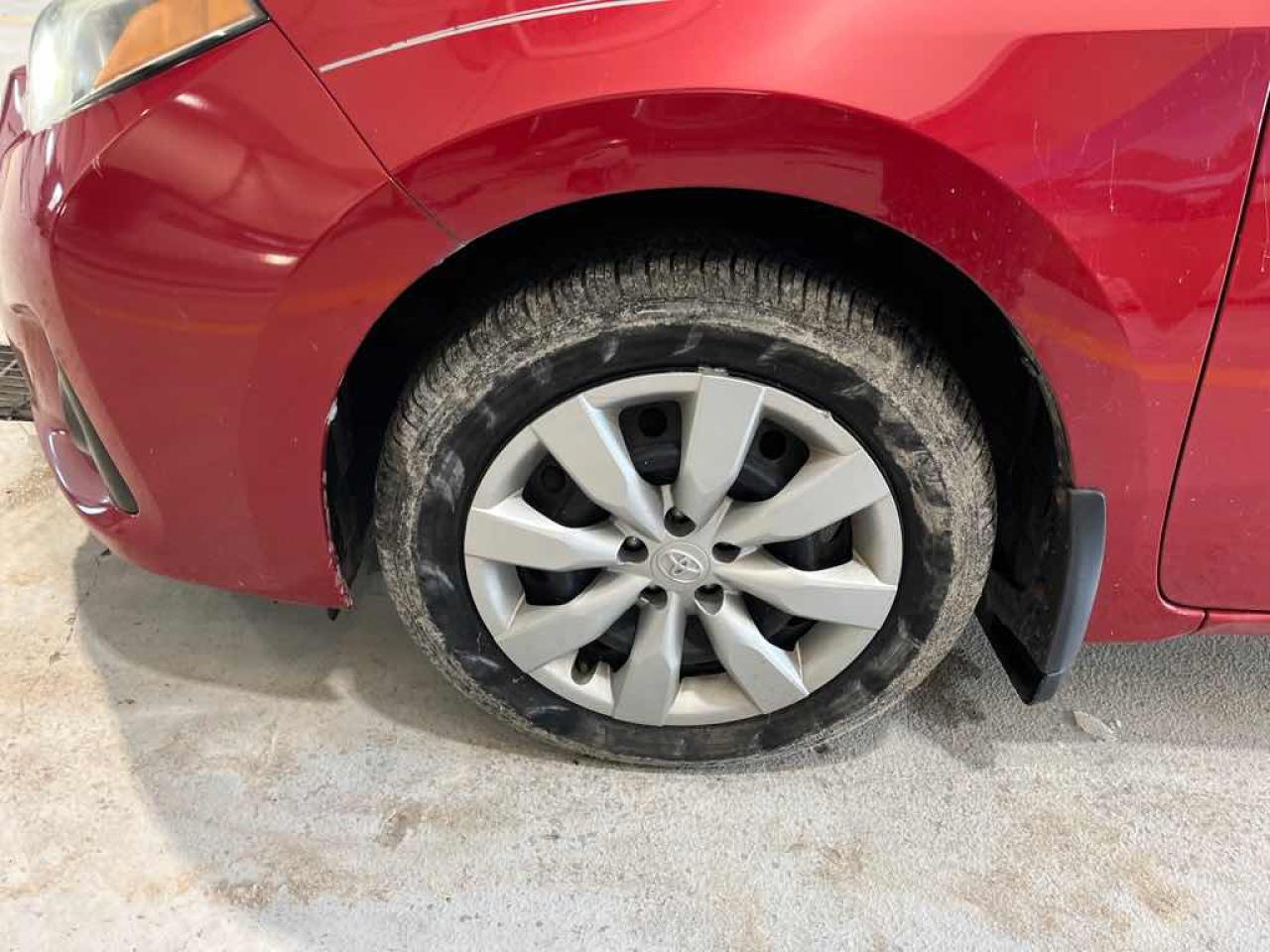 2015 Toyota Corolla S - Photo #22