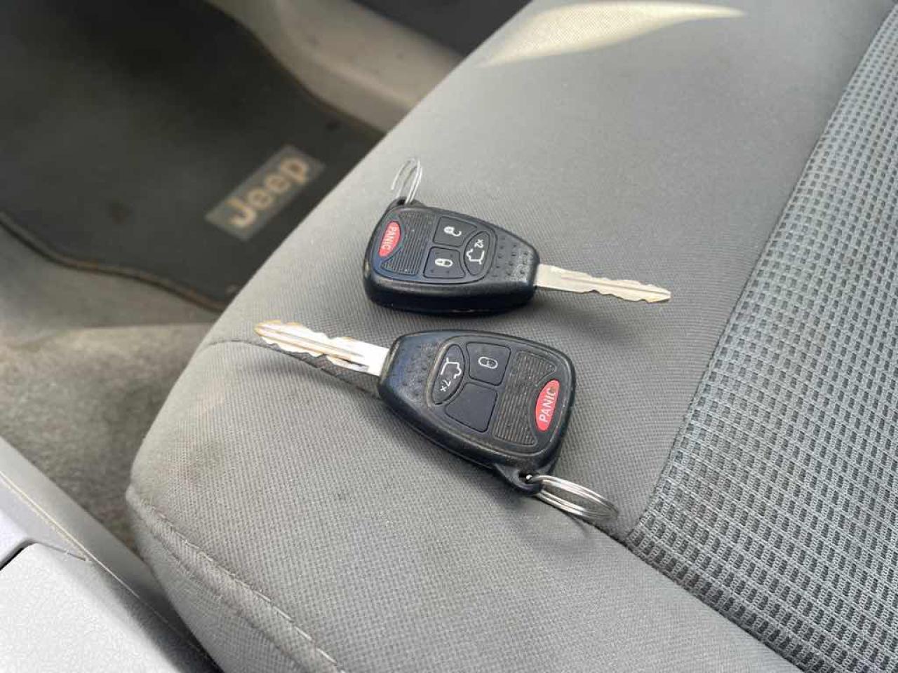 2008 Jeep Liberty Sport - Photo #11