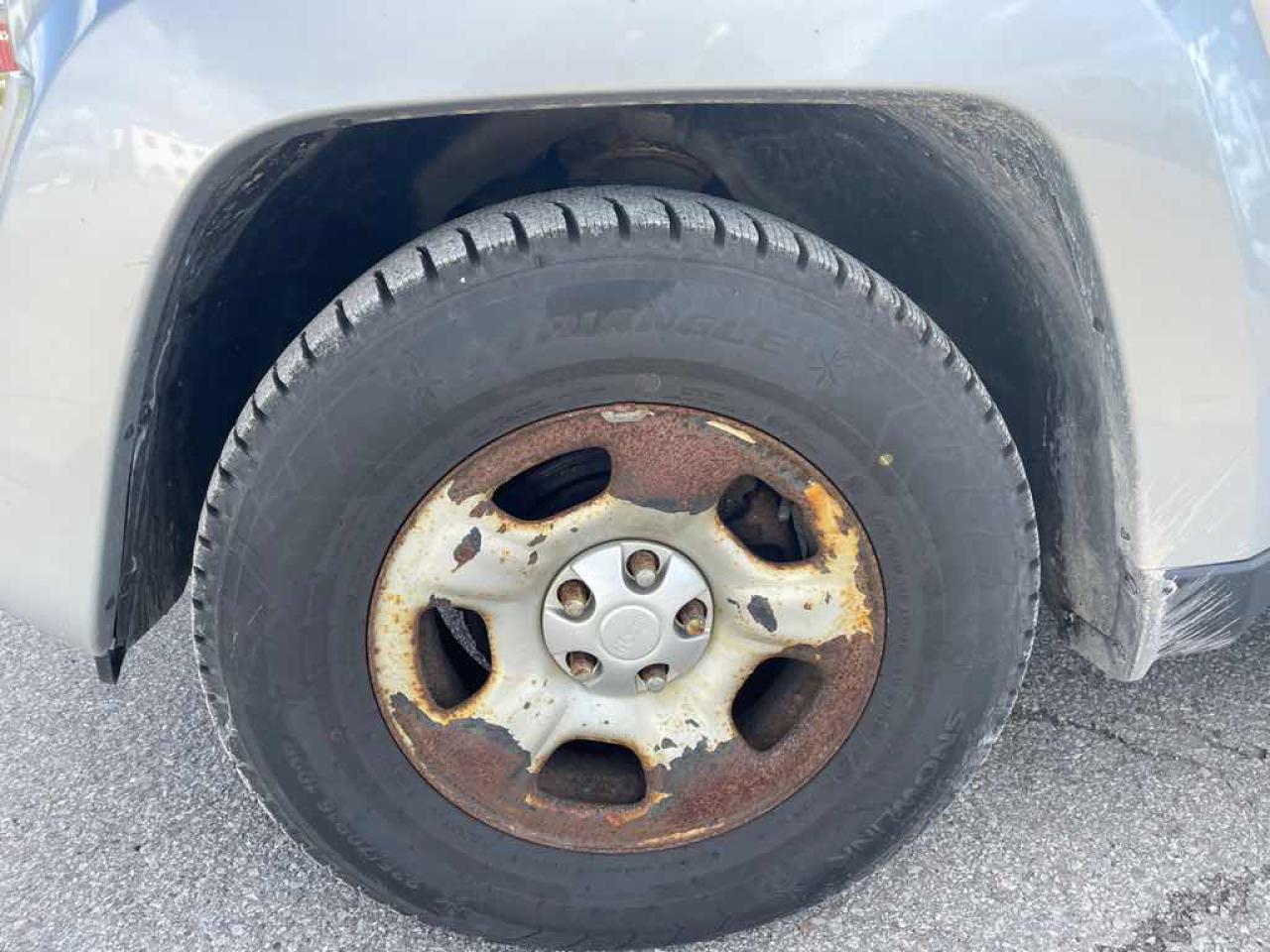 2008 Jeep Liberty Sport - Photo #14