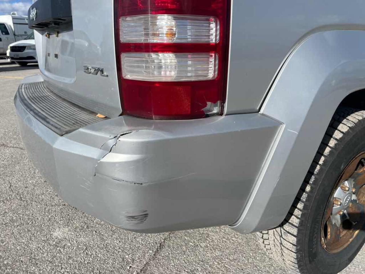 2008 Jeep Liberty Sport - Photo #25