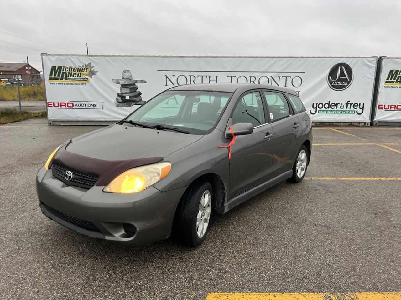 2005 Toyota Corolla Matrix XR - Photo #1