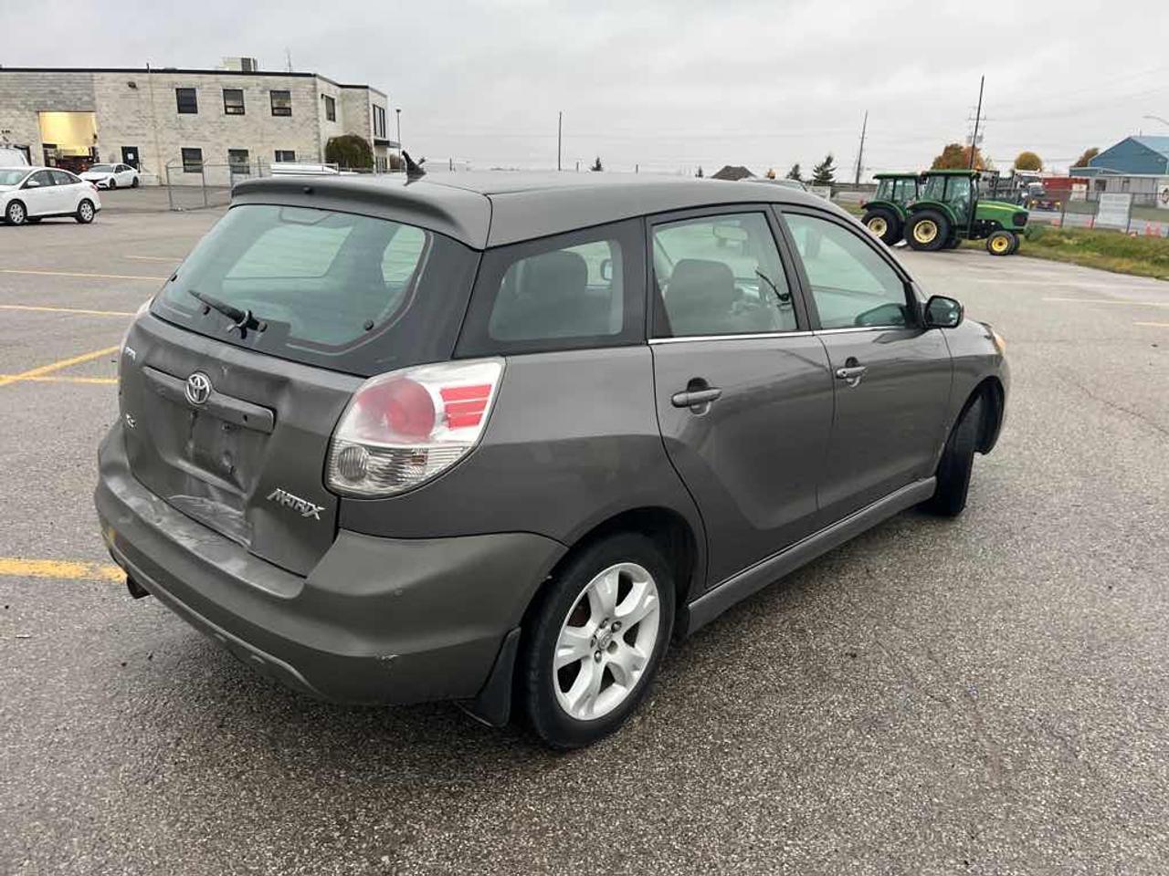 2005 Toyota Corolla Matrix XR Photo